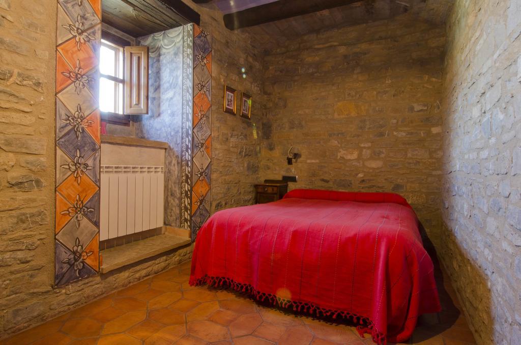 Casa Mur De Alujan Tierrantona Quarto foto